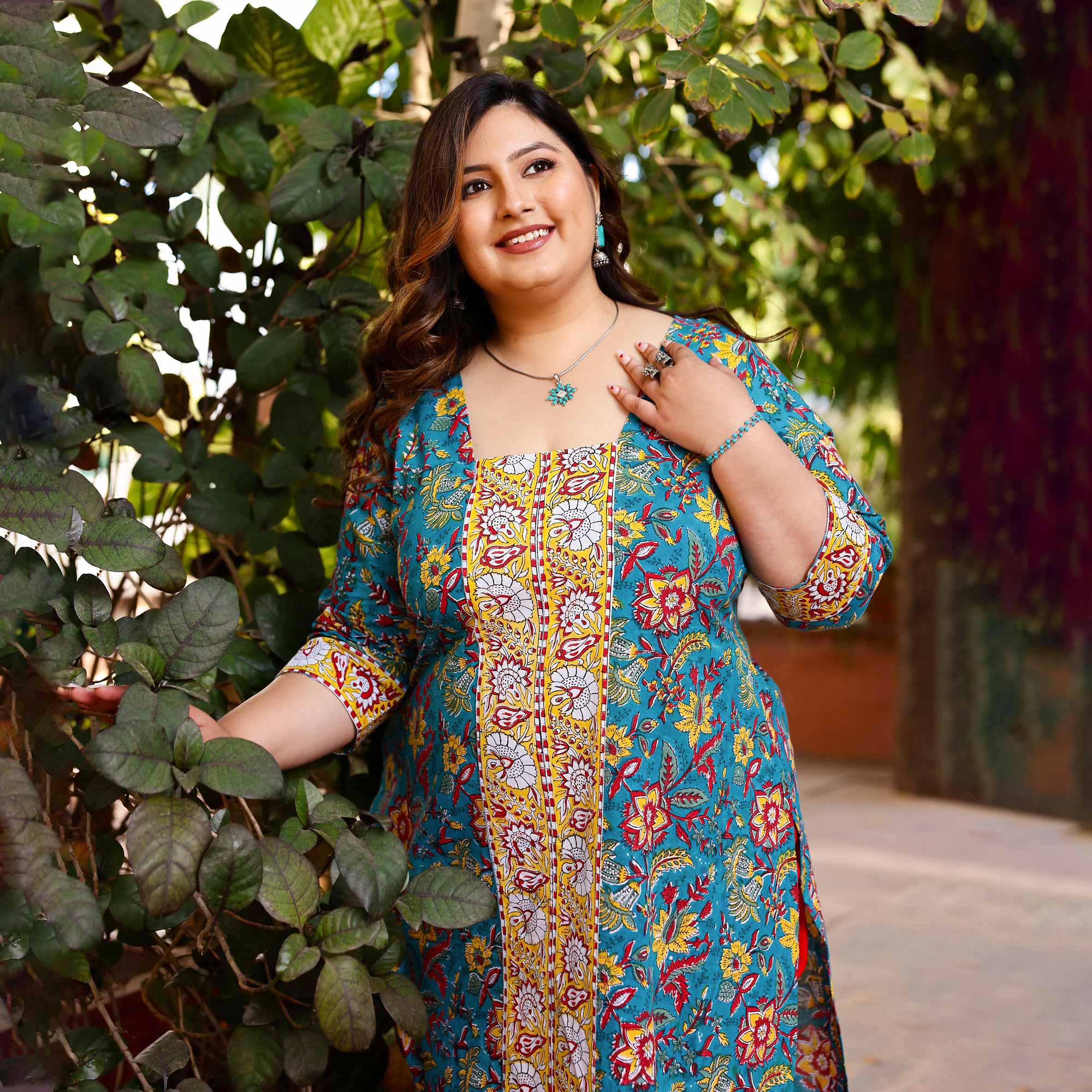 traditional plus size indian party dresses