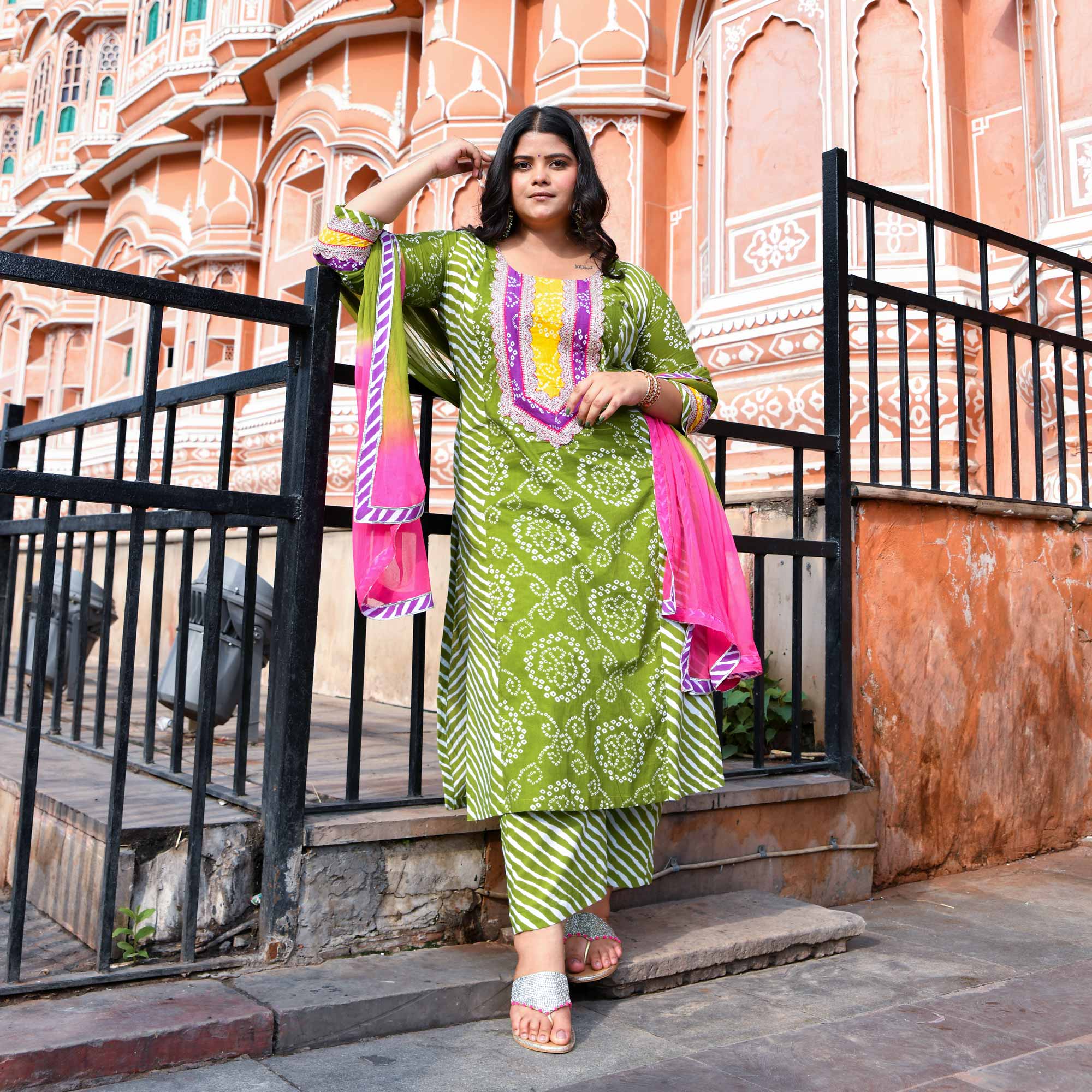 Saanjh - Green Bandhani Cotton Gota Kurta