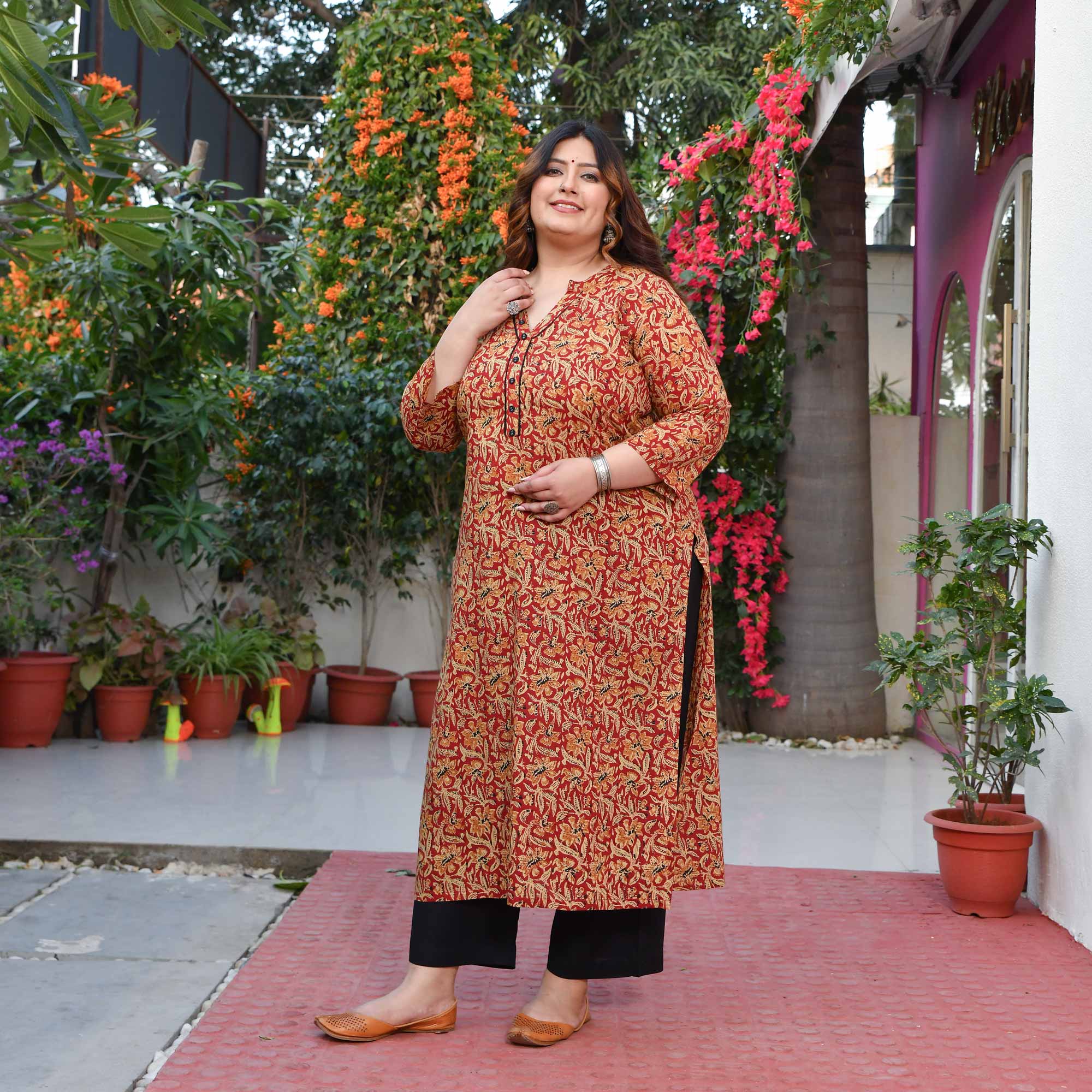 Sandy Brown- Maroon & Beige Kalamkari Printed Kurta