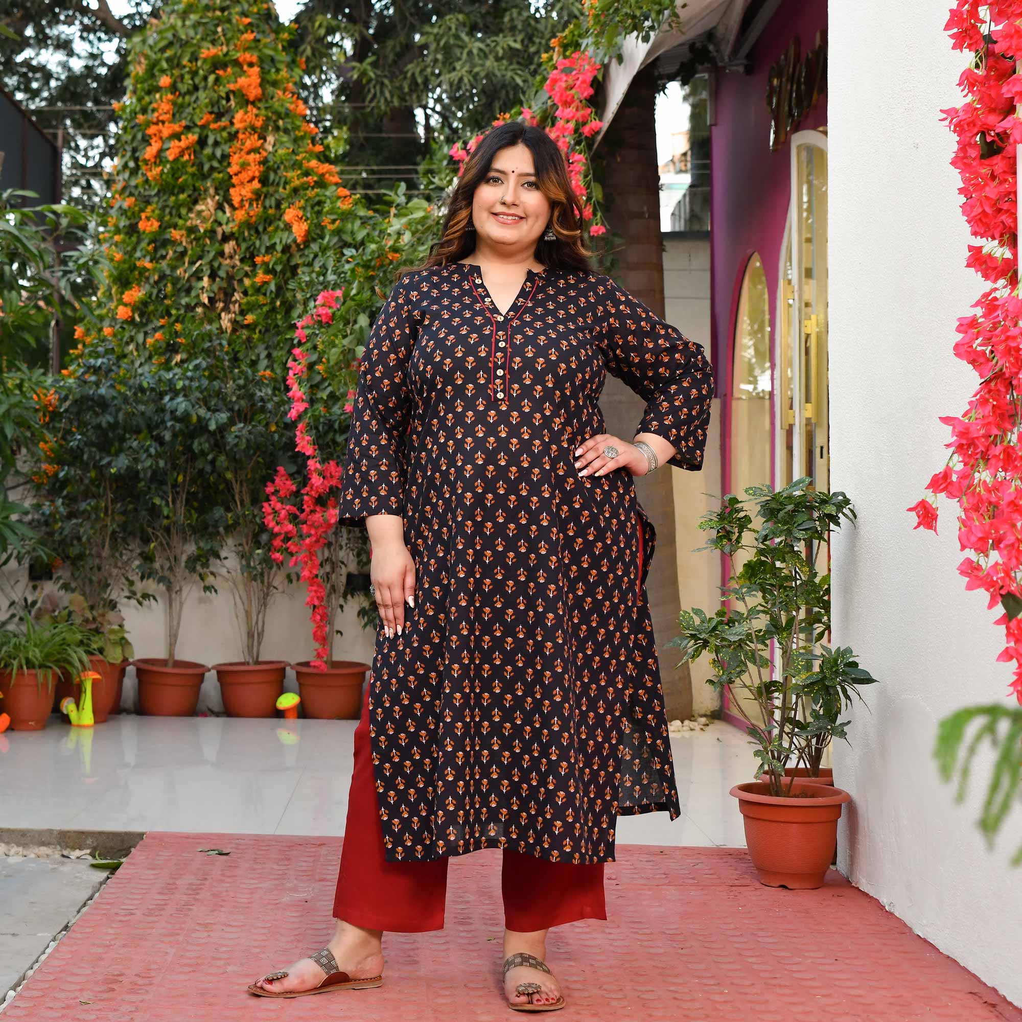 Clove- Coke Black Floral Handblock Printed Pure Cotton Kurta